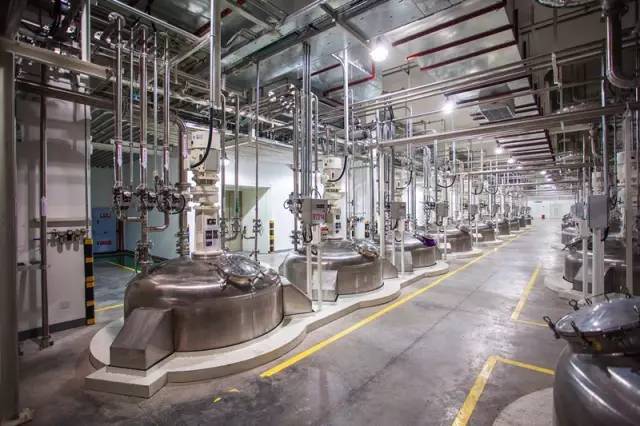 三棵樹(shù)四川生態(tài)工業(yè)園正式投產(chǎn) 打造綠色制造新典范